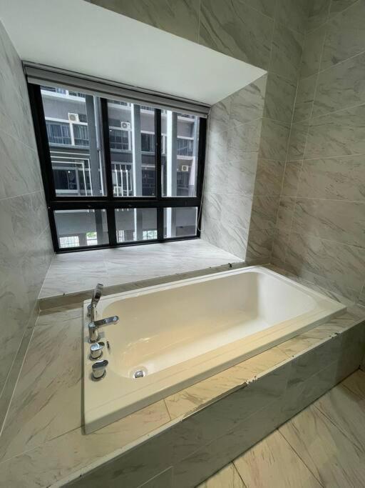 Imperio Residence Melaka - Lovely Classic Studio For Couple Stay With Wifi Екстериор снимка